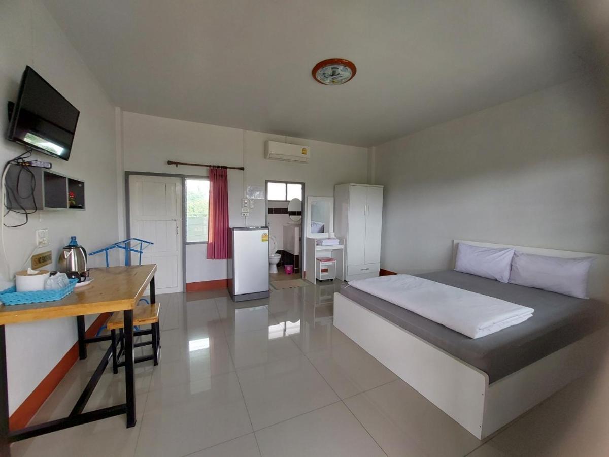Sailom Resort​ Chom Thong Eksteriør bilde